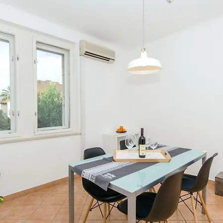 Apartment Balcony Split